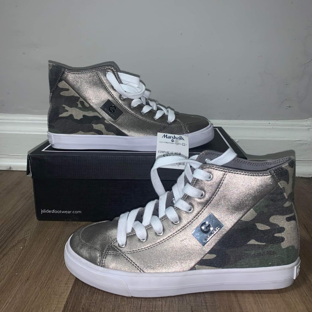 GBG Los Angeles High Top Camo Chrome sneakers Size 7